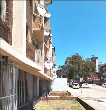 1 Bedroom Property for Sale in Port Elizabeth Central Eastern Cape